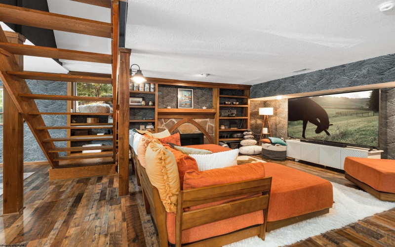 1430 Lake Floyd Circle, Bristol, West Virginia 26426, 3 Bedrooms Bedrooms, 6 Rooms Rooms,2 BathroomsBathrooms,Single Family Detached,For Sale,Lake Floyd,10162870