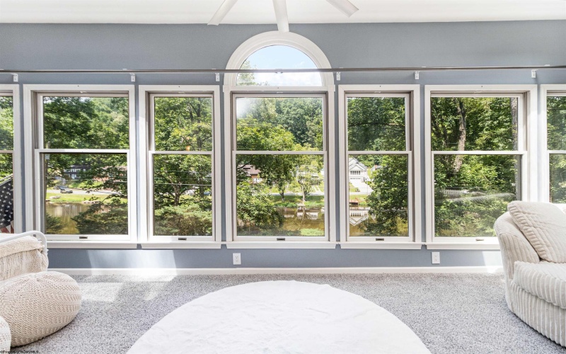 1430 Lake Floyd Circle, Bristol, West Virginia 26426, 3 Bedrooms Bedrooms, 6 Rooms Rooms,2 BathroomsBathrooms,Single Family Detached,For Sale,Lake Floyd,10162870