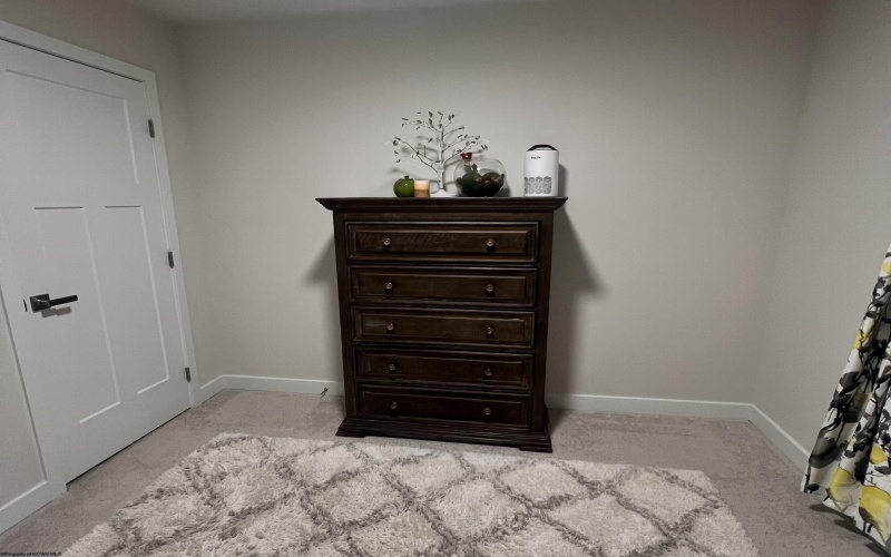 231 Stonehurst Drive, Morgantown, West Virginia 26501, 4 Bedrooms Bedrooms, 5 Rooms Rooms,2 BathroomsBathrooms,Single Family Attached,For Sale,Stonehurst,10162871