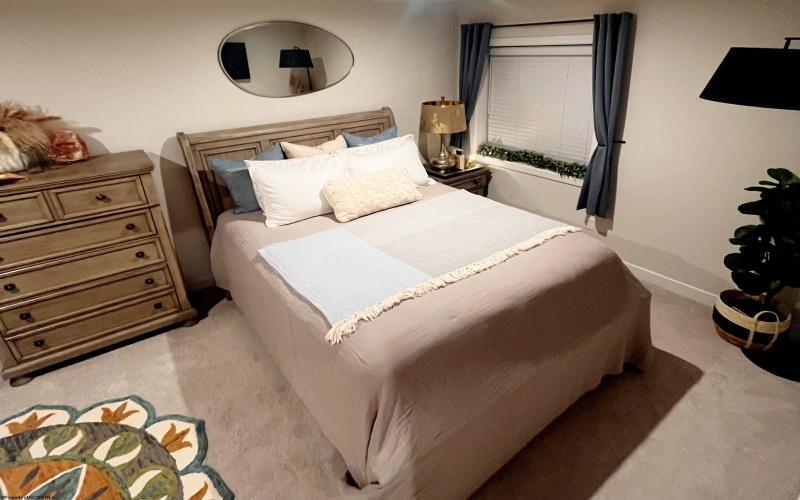 231 Stonehurst Drive, Morgantown, West Virginia 26501, 4 Bedrooms Bedrooms, 5 Rooms Rooms,2 BathroomsBathrooms,Single Family Attached,For Sale,Stonehurst,10162871