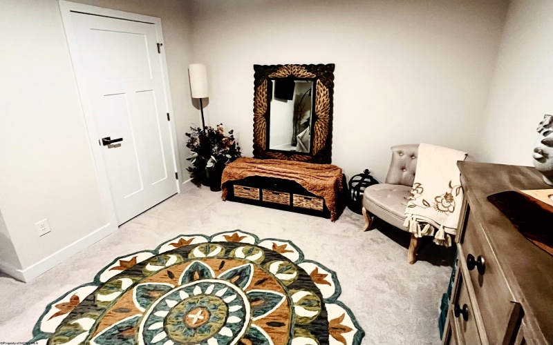 231 Stonehurst Drive, Morgantown, West Virginia 26501, 4 Bedrooms Bedrooms, 5 Rooms Rooms,2 BathroomsBathrooms,Single Family Attached,For Sale,Stonehurst,10162871