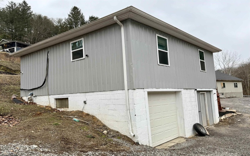 716, 718, 722 Husky Highway, Barrackville, West Virginia 26559, ,Multi-unit/income,For Sale,Husky,10162872