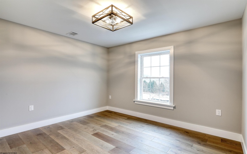 201 Medley Ridge Drive, Morgantown, West Virginia 26508, 3 Bedrooms Bedrooms, 7 Rooms Rooms,2 BathroomsBathrooms,Single Family Detached,For Sale,Medley Ridge,10162882