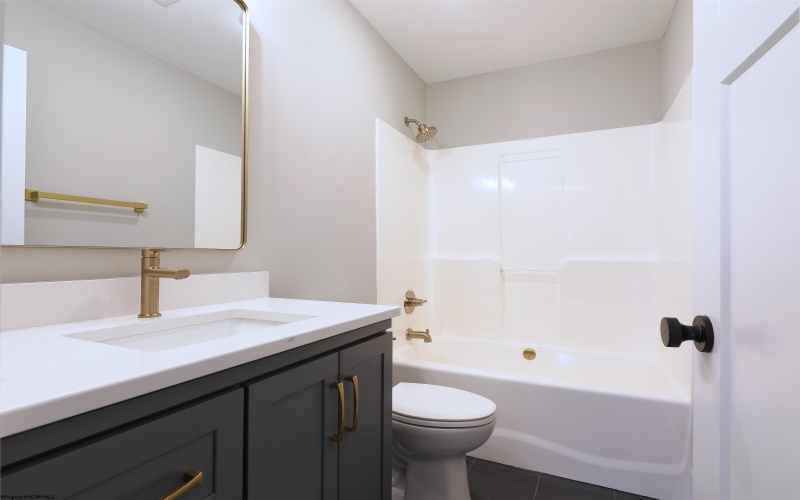 201 Medley Ridge Drive, Morgantown, West Virginia 26508, 3 Bedrooms Bedrooms, 7 Rooms Rooms,2 BathroomsBathrooms,Single Family Detached,For Sale,Medley Ridge,10162882