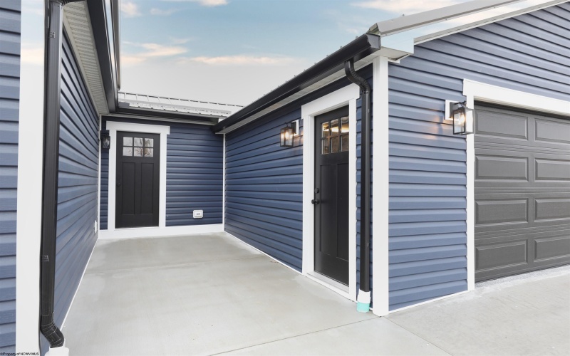 201 Medley Ridge Drive, Morgantown, West Virginia 26508, 3 Bedrooms Bedrooms, 7 Rooms Rooms,2 BathroomsBathrooms,Single Family Detached,For Sale,Medley Ridge,10162882