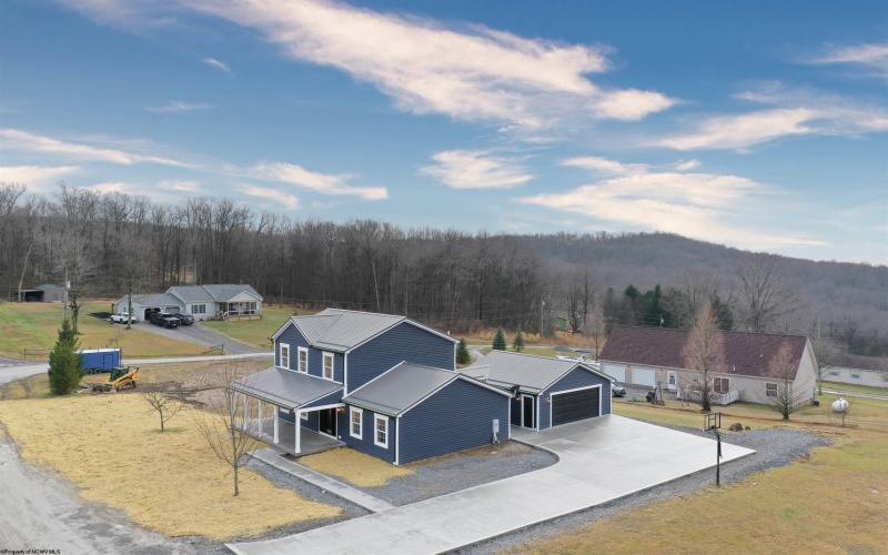 201 Medley Ridge Drive, Morgantown, West Virginia 26508, 3 Bedrooms Bedrooms, 7 Rooms Rooms,2 BathroomsBathrooms,Single Family Detached,For Sale,Medley Ridge,10162882