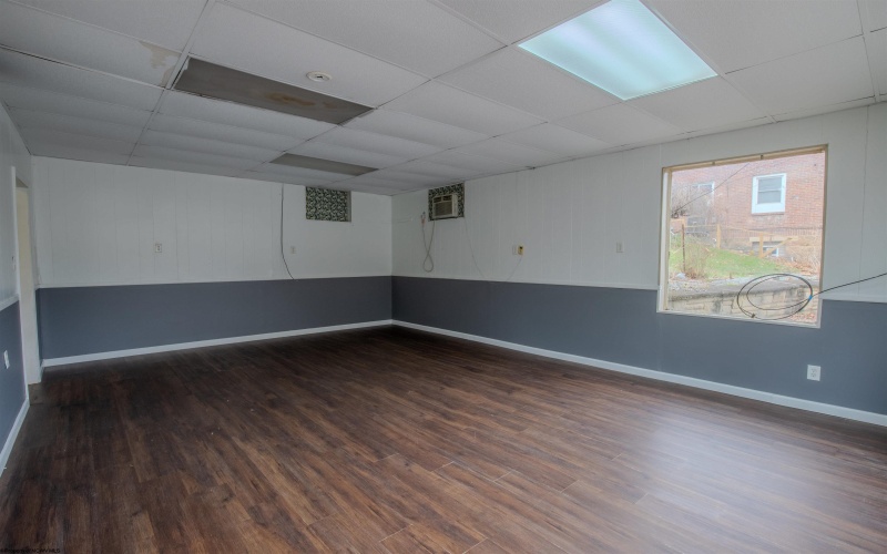 5 Dunkard Avenue, Morgantown, West Virginia 26501, ,Multi-unit/income,For Sale,Dunkard,10162885