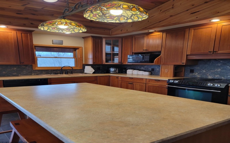 380 Flint Road, Hillsboro, West Virginia 24946, 3 Bedrooms Bedrooms, 6 Rooms Rooms,2 BathroomsBathrooms,Single Family Detached,For Sale,Flint,10162879