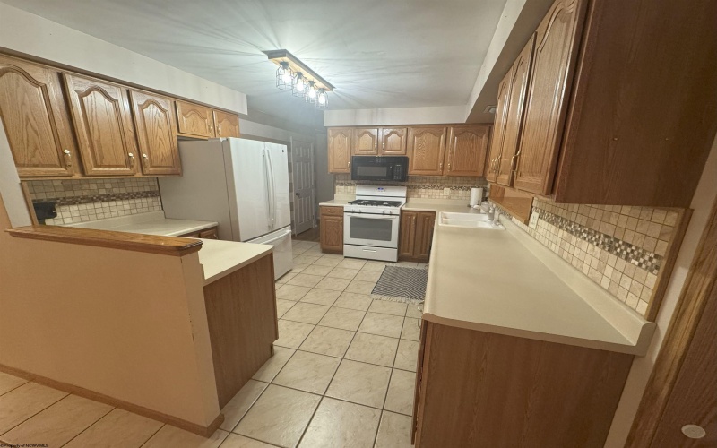 536 Ritter Street, Bridgeport, West Virginia 26330, 3 Bedrooms Bedrooms, 8 Rooms Rooms,2 BathroomsBathrooms,Single Family Detached,For Sale,Ritter,10162873