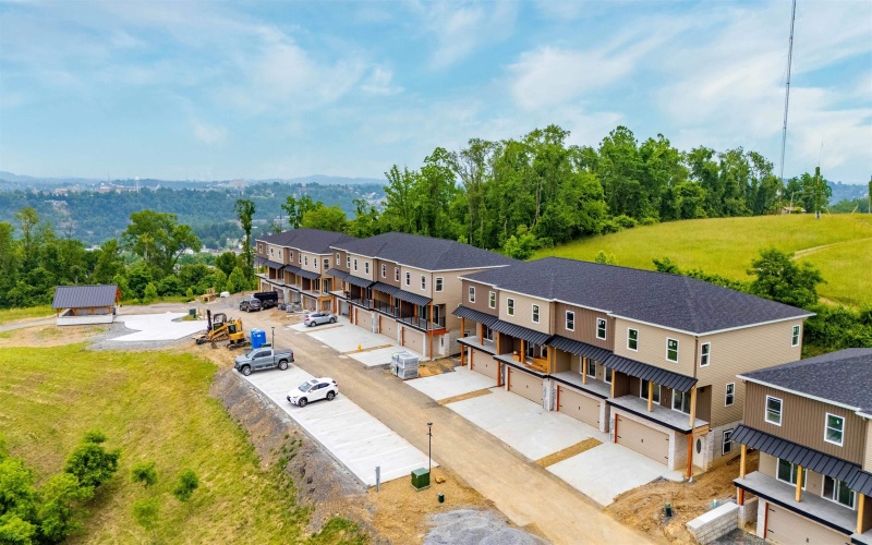 248 Horizon View Road, Westover, West Virginia 26501, 3 Bedrooms Bedrooms, 7 Rooms Rooms,4 BathroomsBathrooms,Residential Rentals,For Rent,Horizon View,10162874