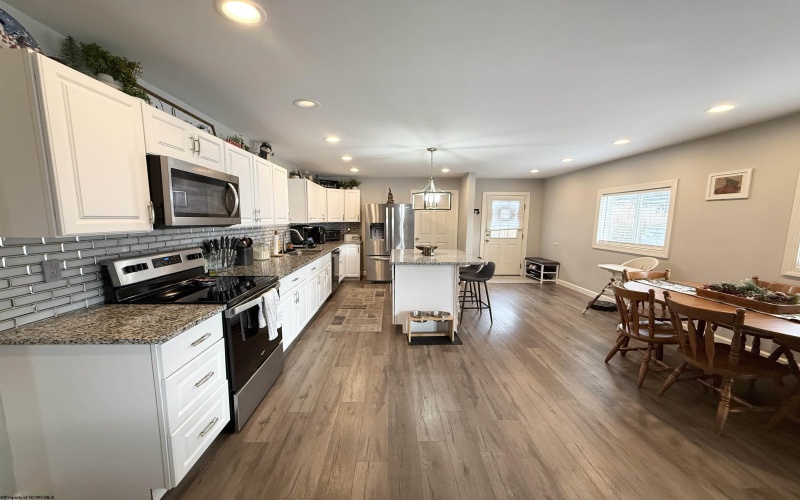 510 James Street, Bridgeport, West Virginia 26330, 3 Bedrooms Bedrooms, 6 Rooms Rooms,2 BathroomsBathrooms,Single Family Detached,For Sale,James,10162875 510 James Street, Bridgeport, West Virginia 26330, 3 Bedrooms Bedrooms, 6 Rooms Rooms,2 BathroomsBathrooms,Single Family Detached,For Sale,James,10162875