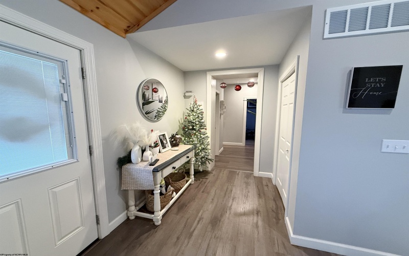 510 James Street, Bridgeport, West Virginia 26330, 3 Bedrooms Bedrooms, 6 Rooms Rooms,2 BathroomsBathrooms,Single Family Detached,For Sale,James,10162875 510 James Street, Bridgeport, West Virginia 26330, 3 Bedrooms Bedrooms, 6 Rooms Rooms,2 BathroomsBathrooms,Single Family Detached,For Sale,James,10162875