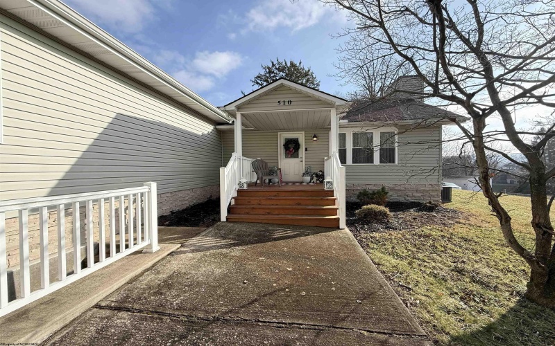 510 James Street, Bridgeport, West Virginia 26330, 3 Bedrooms Bedrooms, 6 Rooms Rooms,2 BathroomsBathrooms,Single Family Detached,For Sale,James,10162875 510 James Street, Bridgeport, West Virginia 26330, 3 Bedrooms Bedrooms, 6 Rooms Rooms,2 BathroomsBathrooms,Single Family Detached,For Sale,James,10162875