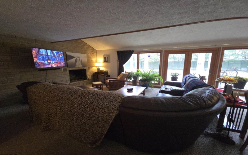 1010 Central Avenue, Elkins, West Virginia 26241, 3 Bedrooms Bedrooms, 8 Rooms Rooms,2 BathroomsBathrooms,Single Family Detached,For Sale,Central,10162888