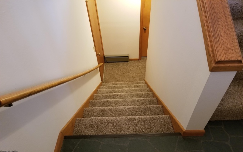 632 Lawman Avenue, Bridgeport, West Virginia 26330, 3 Bedrooms Bedrooms, 8 Rooms Rooms,2 BathroomsBathrooms,Single Family Detached,For Sale,Lawman,10157632