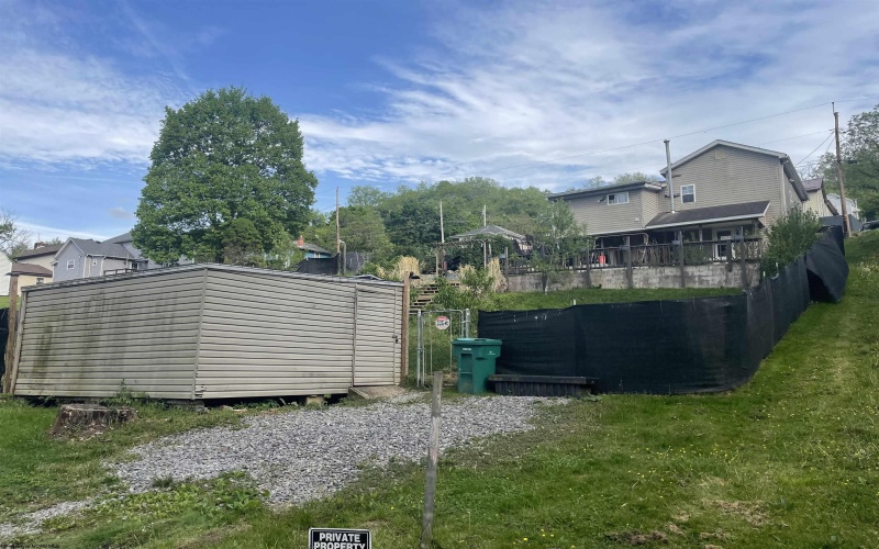 138 Austin Avenue, Clarksburg, West Virginia 26301, 2 Bedrooms Bedrooms, 4 Rooms Rooms,1 BathroomBathrooms,Single Family Detached,For Sale,Austin,10162896 138 Austin Avenue, Clarksburg, West Virginia 26301, 2 Bedrooms Bedrooms, 4 Rooms Rooms,1 BathroomBathrooms,Single Family Detached,For Sale,Austin,10162896