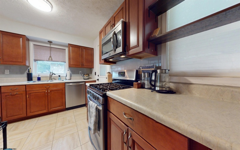 1819 Pleasant Valley Road, Fairmont, West Virginia 26554, 2 Bedrooms Bedrooms, 5 Rooms Rooms,1 BathroomBathrooms,Single Family Detached,For Sale,Pleasant Valley,10162890