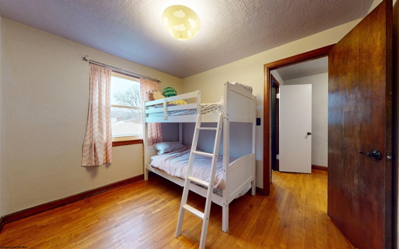 1819 Pleasant Valley Road, Fairmont, West Virginia 26554, 2 Bedrooms Bedrooms, 5 Rooms Rooms,1 BathroomBathrooms,Single Family Detached,For Sale,Pleasant Valley,10162890