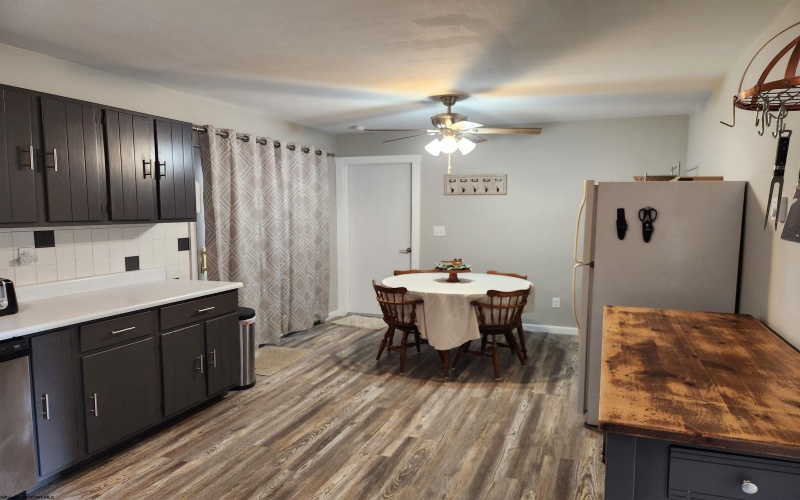 144 Allman Avenue, Buckhannon, West Virginia 26201, 3 Bedrooms Bedrooms, 6 Rooms Rooms,1 BathroomBathrooms,Single Family Detached,For Sale,Allman,10162891