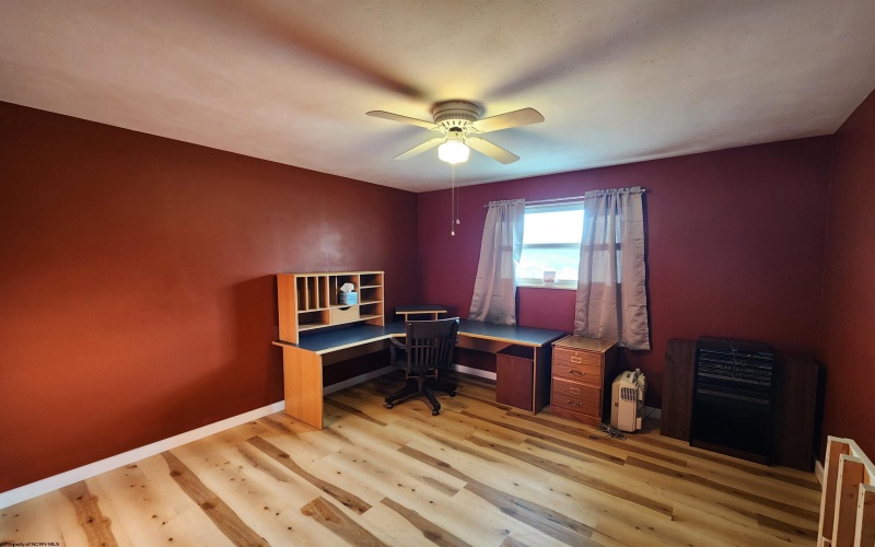 144 Allman Avenue, Buckhannon, West Virginia 26201, 3 Bedrooms Bedrooms, 6 Rooms Rooms,1 BathroomBathrooms,Single Family Detached,For Sale,Allman,10162891