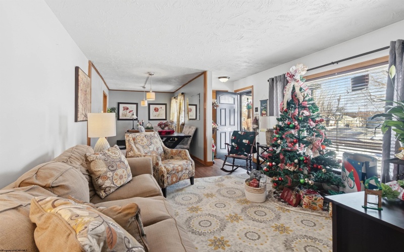 133 Gordon Street, Bridgeport, West Virginia 26330, 3 Bedrooms Bedrooms, 7 Rooms Rooms,1 BathroomBathrooms,Single Family Detached,For Sale,Gordon,10162889 133 Gordon Street, Bridgeport, West Virginia 26330, 3 Bedrooms Bedrooms, 7 Rooms Rooms,1 BathroomBathrooms,Single Family Detached,For Sale,Gordon,10162889