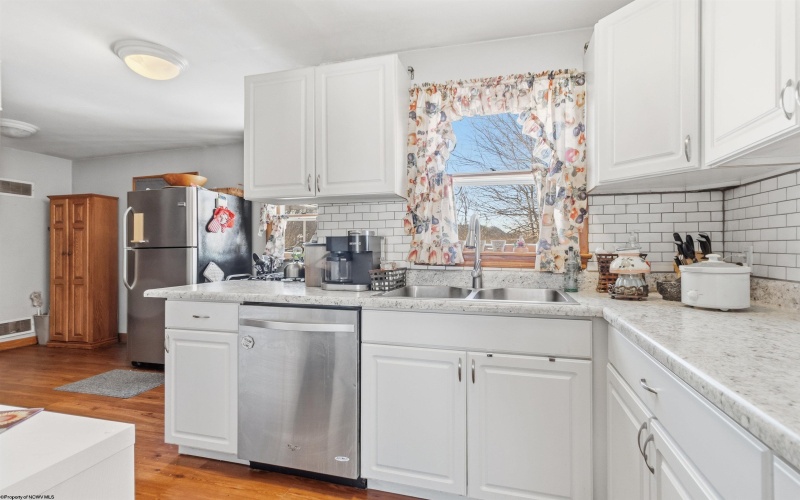 133 Gordon Street, Bridgeport, West Virginia 26330, 3 Bedrooms Bedrooms, 7 Rooms Rooms,1 BathroomBathrooms,Single Family Detached,For Sale,Gordon,10162889 133 Gordon Street, Bridgeport, West Virginia 26330, 3 Bedrooms Bedrooms, 7 Rooms Rooms,1 BathroomBathrooms,Single Family Detached,For Sale,Gordon,10162889