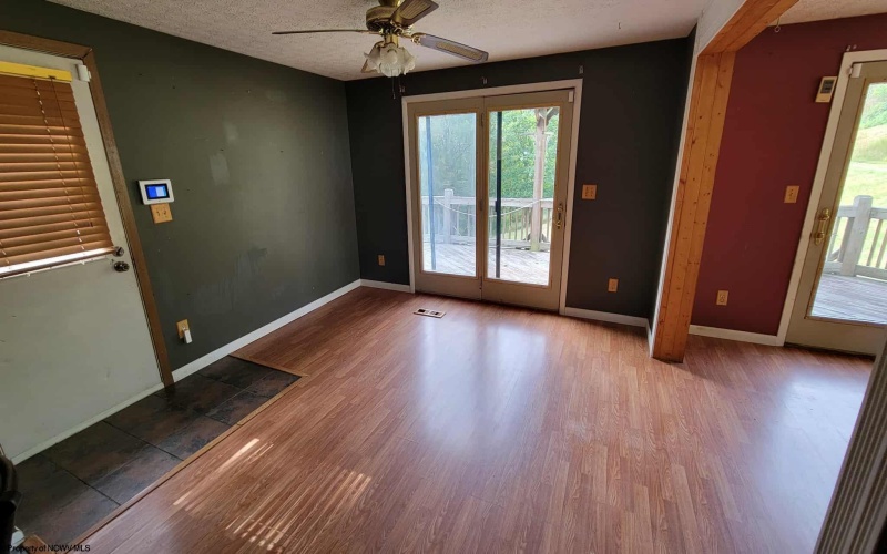 244 Jayla Drive, Grafton, West Virginia 26354, 4 Bedrooms Bedrooms, 9 Rooms Rooms,2 BathroomsBathrooms,Single Family Detached,For Sale,Jayla,10161610