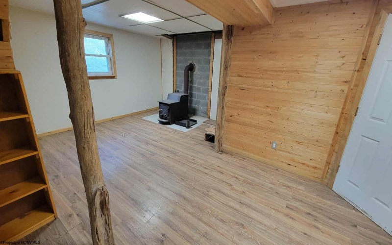 244 Jayla Drive, Grafton, West Virginia 26354, 4 Bedrooms Bedrooms, 9 Rooms Rooms,2 BathroomsBathrooms,Single Family Detached,For Sale,Jayla,10161610