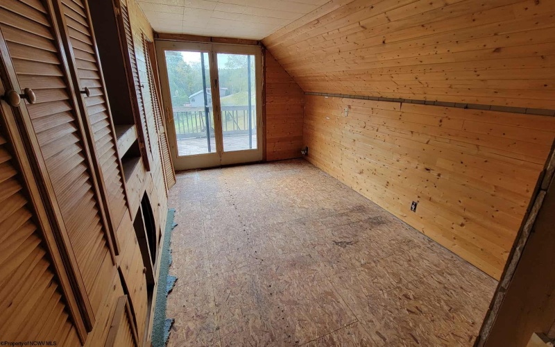 244 Jayla Drive, Grafton, West Virginia 26354, 4 Bedrooms Bedrooms, 9 Rooms Rooms,2 BathroomsBathrooms,Single Family Detached,For Sale,Jayla,10161610