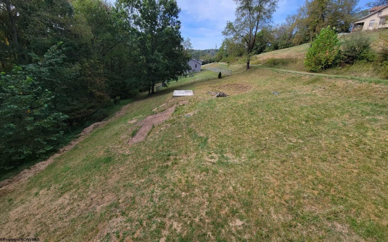 244 Jayla Drive, Grafton, West Virginia 26354, 4 Bedrooms Bedrooms, 9 Rooms Rooms,2 BathroomsBathrooms,Single Family Detached,For Sale,Jayla,10161610