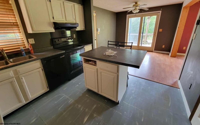 244 Jayla Drive, Grafton, West Virginia 26354, 4 Bedrooms Bedrooms, 9 Rooms Rooms,2 BathroomsBathrooms,Single Family Detached,For Sale,Jayla,10161610