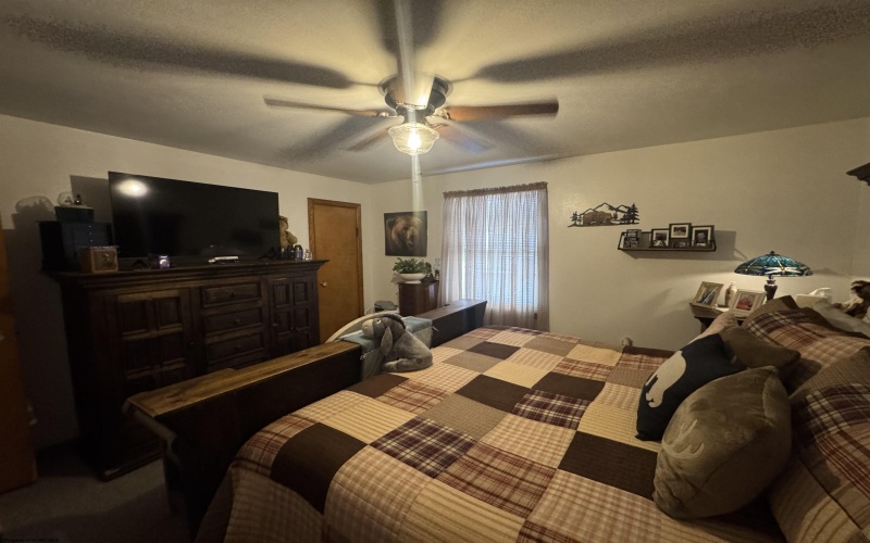 134 Charles Street, Clarksburg, West Virginia 26301, 2 Bedrooms Bedrooms, 7 Rooms Rooms,2 BathroomsBathrooms,Single Family Detached,For Sale,Charles,10162900