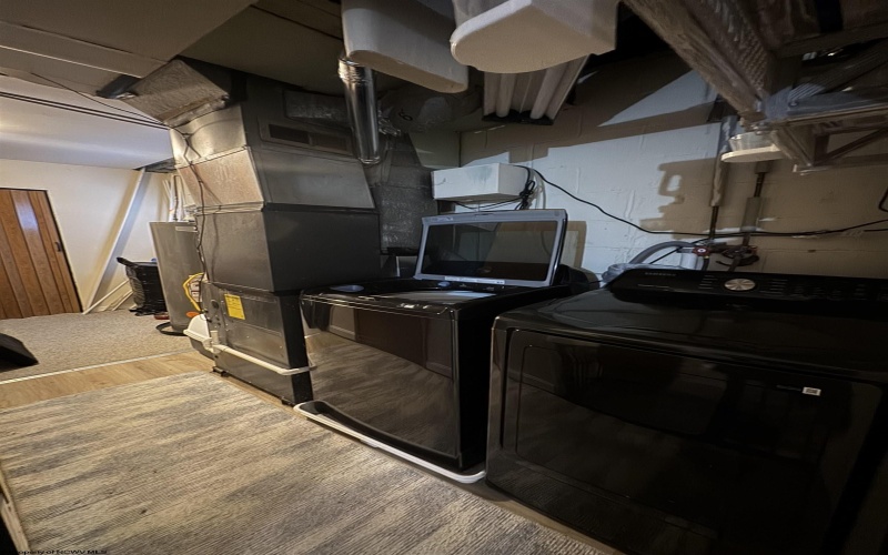 134 Charles Street, Clarksburg, West Virginia 26301, 2 Bedrooms Bedrooms, 7 Rooms Rooms,2 BathroomsBathrooms,Single Family Detached,For Sale,Charles,10162900