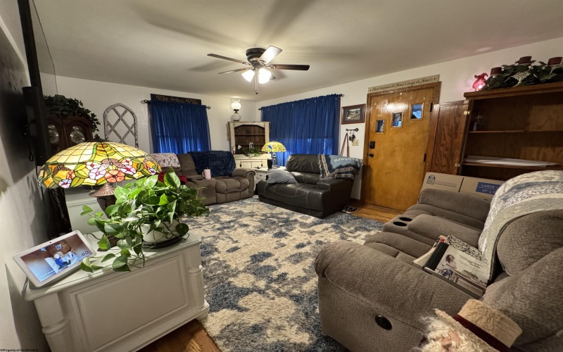 134 Charles Street, Clarksburg, West Virginia 26301, 2 Bedrooms Bedrooms, 7 Rooms Rooms,2 BathroomsBathrooms,Single Family Detached,For Sale,Charles,10162900