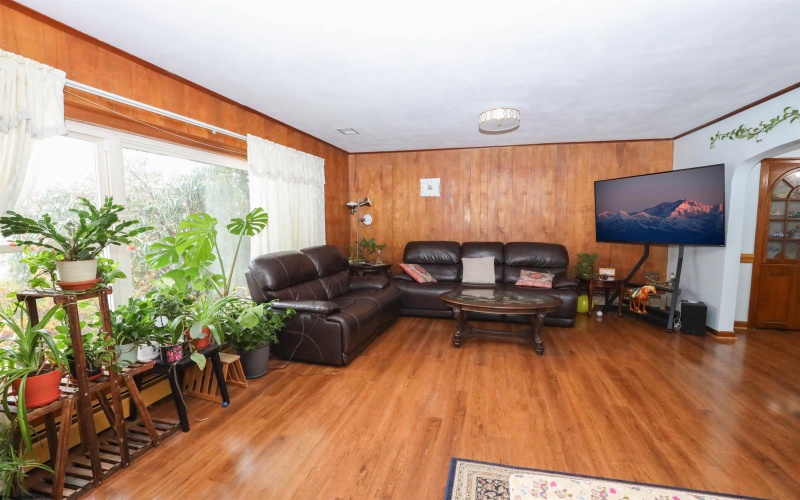 3473 Collins Ferry Road, Morgantown, West Virginia 26505, 3 Bedrooms Bedrooms, 7 Rooms Rooms,3 BathroomsBathrooms,Single Family Detached,For Sale,Collins Ferry,10162904