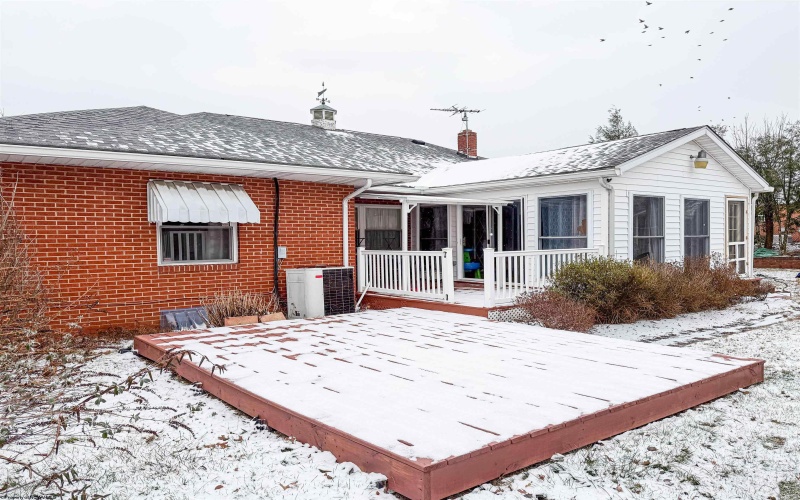 3473 Collins Ferry Road, Morgantown, West Virginia 26505, 3 Bedrooms Bedrooms, 7 Rooms Rooms,3 BathroomsBathrooms,Single Family Detached,For Sale,Collins Ferry,10162904