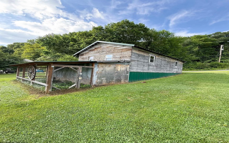 17 Union Drive, Hambleton, West Virginia 26287, 3 Bedrooms Bedrooms, 5 Rooms Rooms,2 BathroomsBathrooms,Single Family Detached,For Sale,Union,10160792