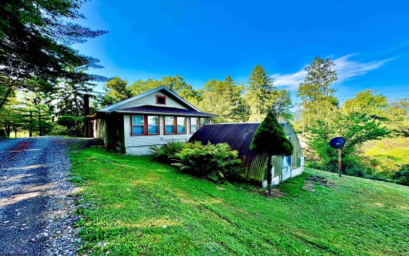 624 Arnold Hill Road, Elkins, West Virginia 26241, 2 Bedrooms Bedrooms, 6 Rooms Rooms,1 BathroomBathrooms,Single Family Detached,For Sale,Arnold Hill,10155658