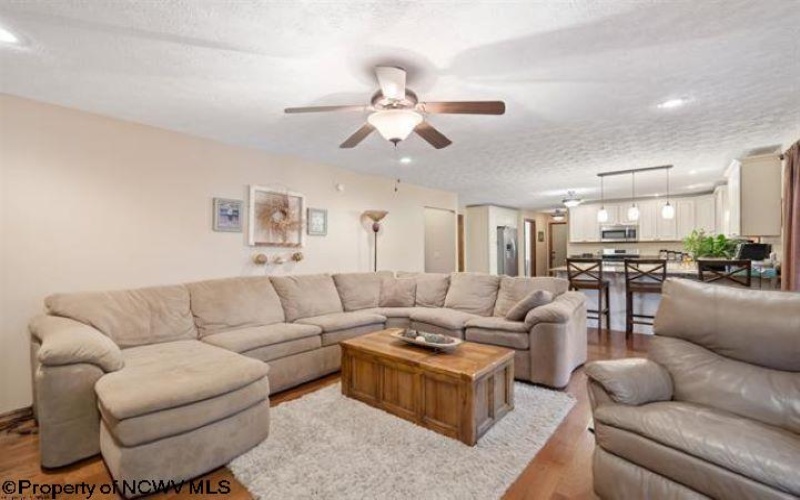 320 Thacker Lane, Belington, West Virginia 26250, 4 Bedrooms Bedrooms, 12 Rooms Rooms,2 BathroomsBathrooms,Single Family Detached,For Sale,Thacker,10161448