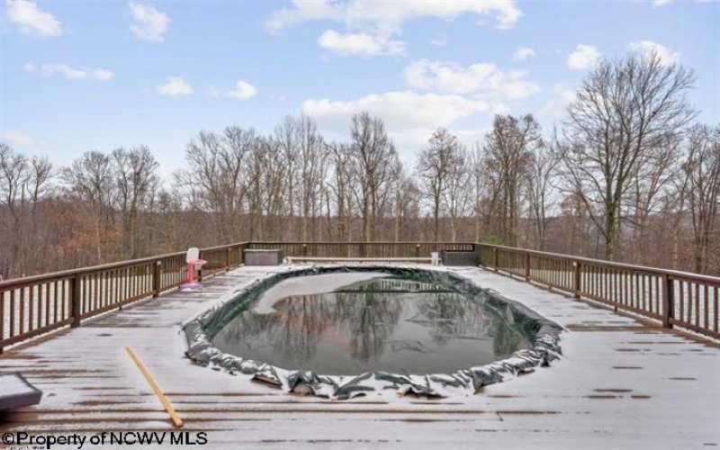 320 Thacker Lane, Belington, West Virginia 26250, 4 Bedrooms Bedrooms, 12 Rooms Rooms,2 BathroomsBathrooms,Single Family Detached,For Sale,Thacker,10161448