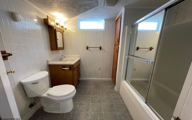 99-103 Liberty Avenue, Clarksburg, West Virginia 26301, ,Multi-unit/income,For Sale,Liberty,10162040