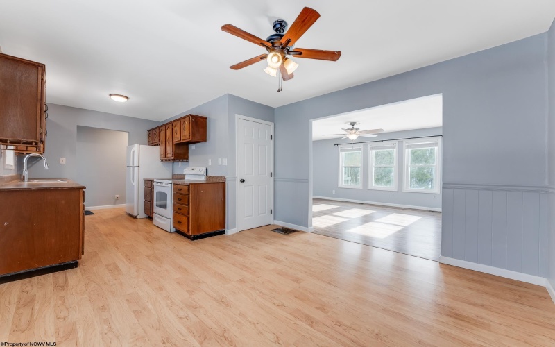 135 Virginia Street, Mount Morris, Pennsylvania 15349, 3 Bedrooms Bedrooms, 5 Rooms Rooms,1 BathroomBathrooms,Single Family Detached,For Sale,Virginia,10162909 135 Virginia Street, Mount Morris, Pennsylvania 15349, 3 Bedrooms Bedrooms, 5 Rooms Rooms,1 BathroomBathrooms,Single Family Detached,For Sale,Virginia,10162909