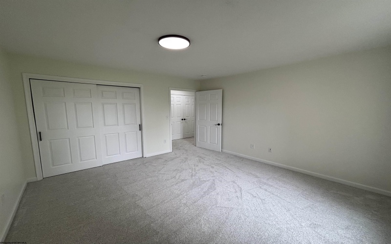 55 Barrington Court, Bridgeport, West Virginia 26330-0000, 2 Bedrooms Bedrooms, 4 Rooms Rooms,1 BathroomBathrooms,Single Family Attached,For Sale,Barrington,10161915