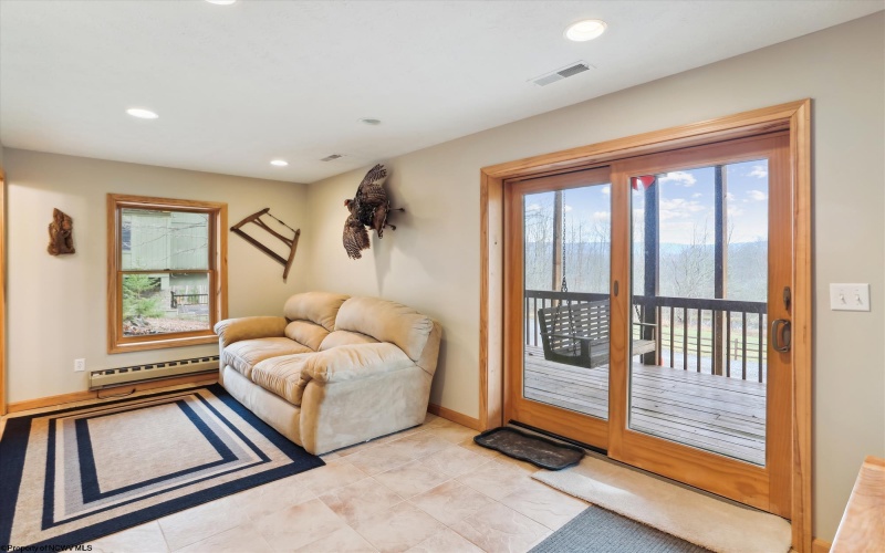 199 Treetop Lane, Davis, West Virginia 26260, 4 Bedrooms Bedrooms, 8 Rooms Rooms,3 BathroomsBathrooms,Single Family Detached,For Sale,Treetop,10152009 199 Treetop Lane, Davis, West Virginia 26260, 4 Bedrooms Bedrooms, 8 Rooms Rooms,3 BathroomsBathrooms,Single Family Detached,For Sale,Treetop,10152009