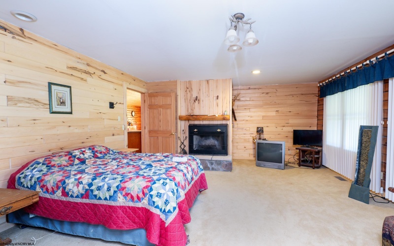 475 Rohrig Road, Smithfield, West Virginia 26437, 2 Bedrooms Bedrooms, 6 Rooms Rooms,2 BathroomsBathrooms,Single Family Detached,For Sale,Rohrig,10161441