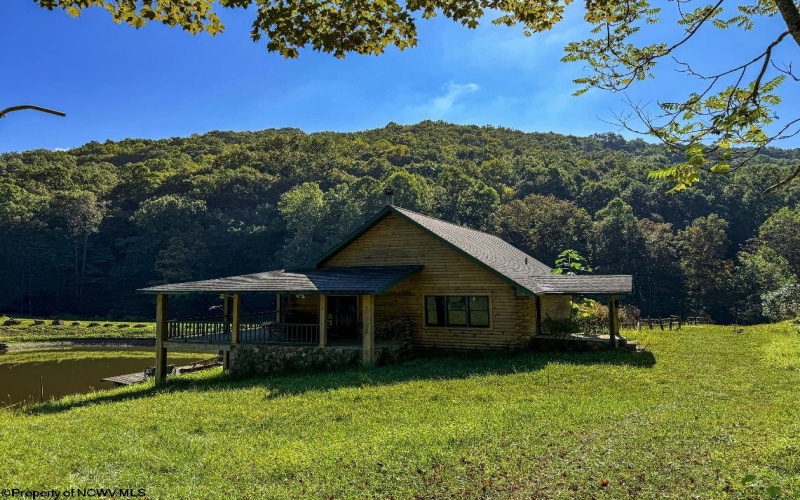 475 Rohrig Road, Smithfield, West Virginia 26437, 2 Bedrooms Bedrooms, 6 Rooms Rooms,2 BathroomsBathrooms,Single Family Detached,For Sale,Rohrig,10161441