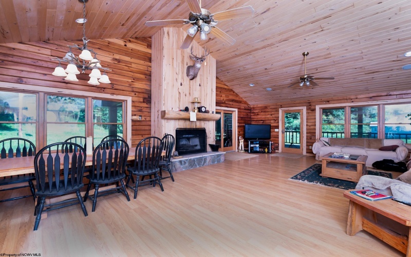 475 Rohrig Road, Smithfield, West Virginia 26437, 2 Bedrooms Bedrooms, 6 Rooms Rooms,2 BathroomsBathrooms,Single Family Detached,For Sale,Rohrig,10161441