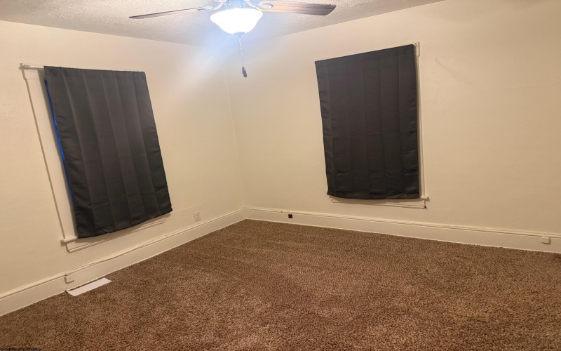 931 Kerens Avenue, Elkins, West Virginia 26241, 3 Bedrooms Bedrooms, 7 Rooms Rooms,1 BathroomBathrooms,Single Family Detached,For Sale,Kerens,10162916