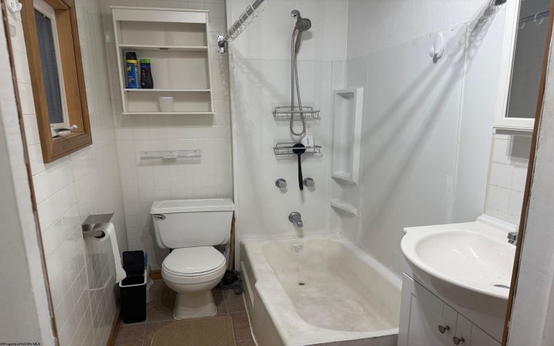 931 Kerens Avenue, Elkins, West Virginia 26241, 3 Bedrooms Bedrooms, 7 Rooms Rooms,1 BathroomBathrooms,Single Family Detached,For Sale,Kerens,10162916