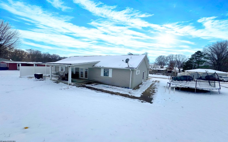 61 Hickory Drive, Fairmont, West Virginia 26554-7440, 3 Bedrooms Bedrooms, 5 Rooms Rooms,2 BathroomsBathrooms,Single Family Detached,For Sale,Hickory,10162918